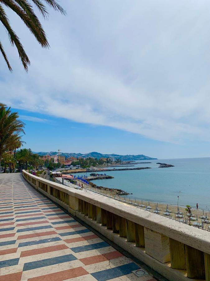 La Casa Del Sole Sanremo Appartement Buitenkant foto